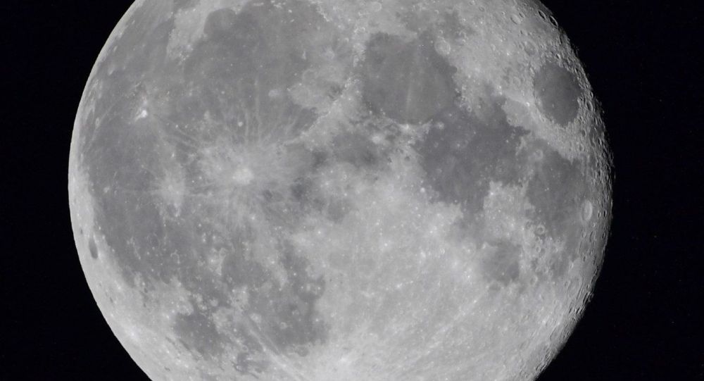 俄罗斯科学家提议将仿人机器人Marfa送上月球