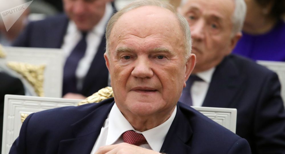 久加诺夫再次当选俄共领袖