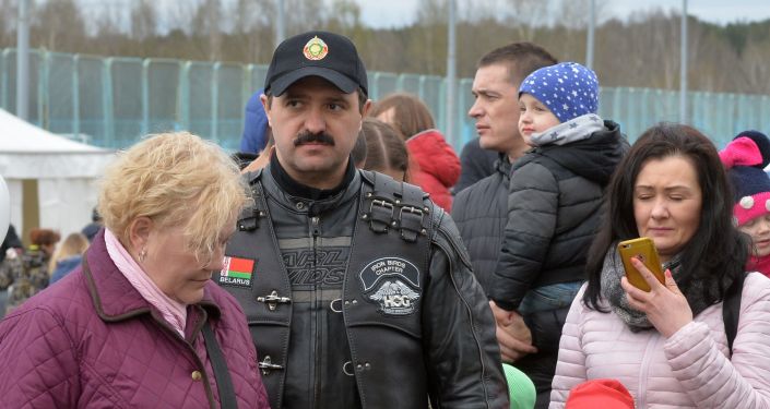 周日,白俄罗斯各地爆发抗议活动,首都明斯克示威活动规模最大.