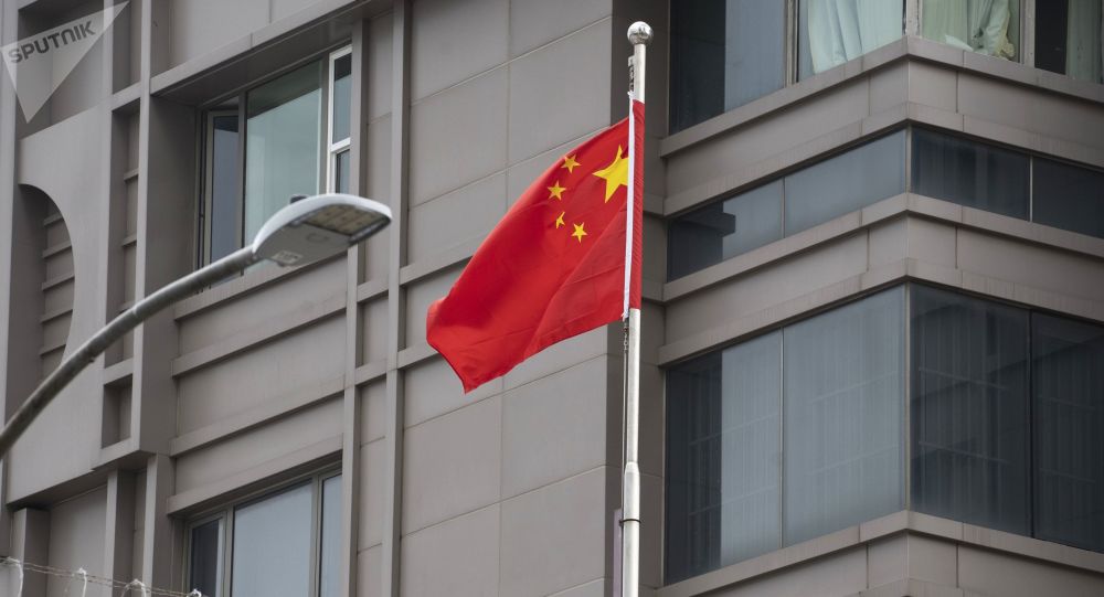 中国大使馆和网络用户指责西方媒体对中国队在奥运会上带有偏见的报道