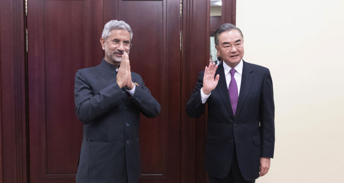 中印外长在杜尚别举行会晤 强调对两国关系的战略判断没有变化 - Vimarsana News