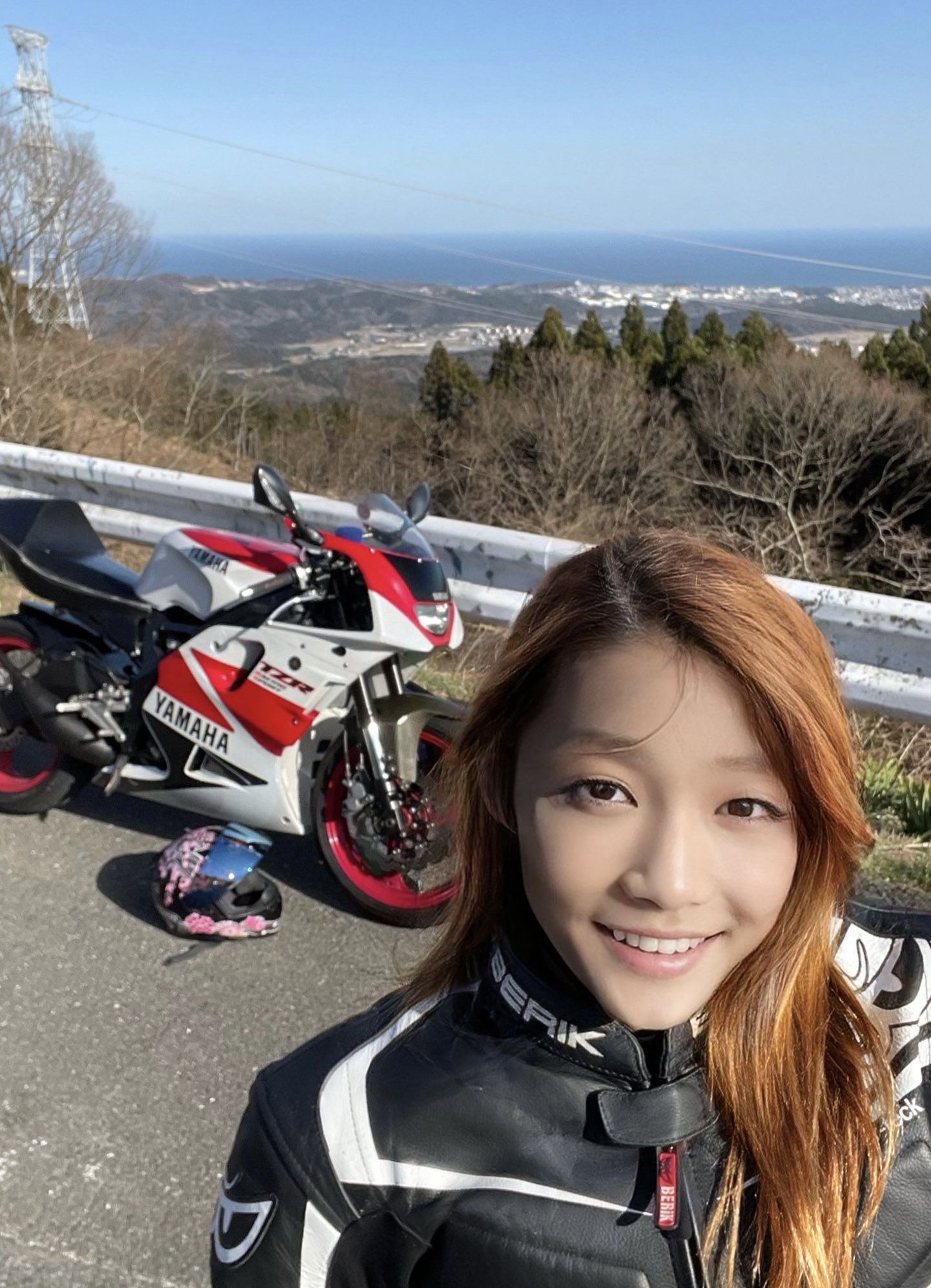 日本超人气 摩托美女 竟是50岁大叔 俄罗斯卫星通讯社