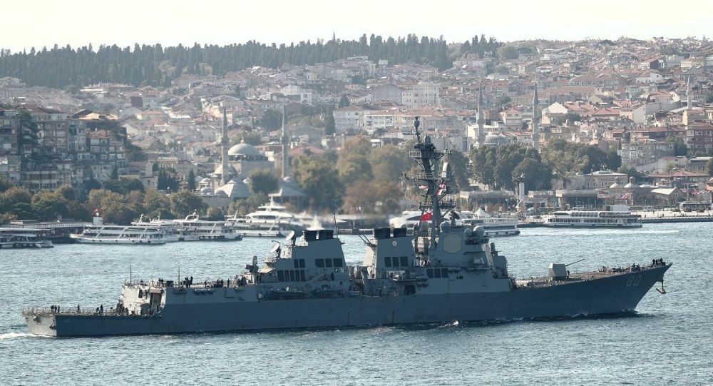 美国海军“尤马”号快速运输舰已驶离黑海