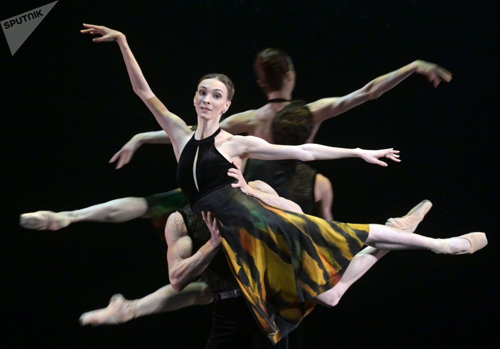 芭蕾舞剧Postscript总连排在莫斯科大剧院举行。