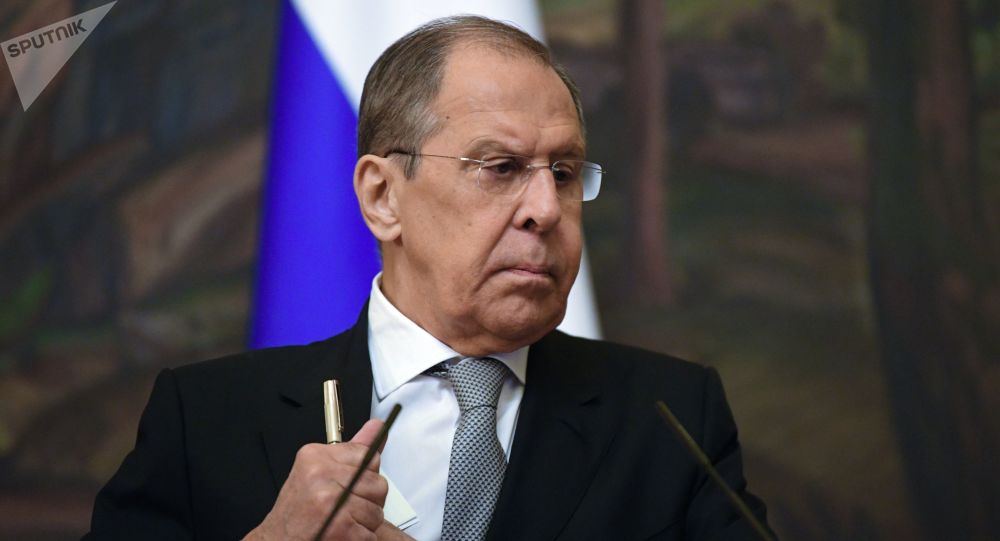 俄外长：莫斯科愿意恢复俄罗斯-北约框架下的接触