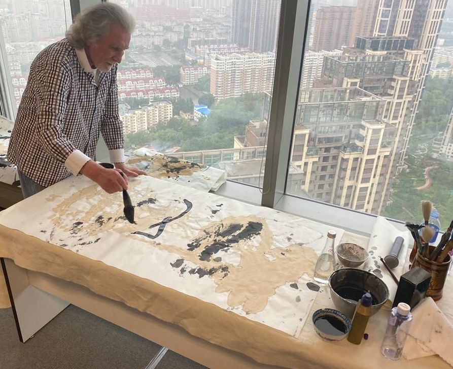 俄罗斯功勋画家伊万∙达尼洛夫作品展在哈尔滨开幕 俄罗斯功勋画家伊万∙达尼洛夫作品展在哈尔滨开幕