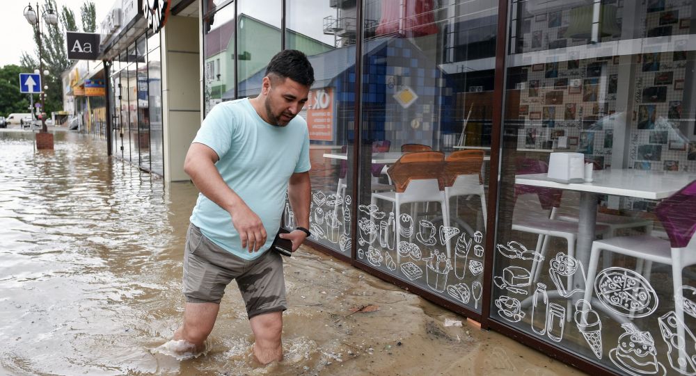 克里米亚库巴尼地区当局紧急通知居民洪水到来