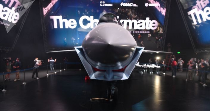 莫斯科航展上的俄第五代新型轻型战术单引擎战机Checkmate样机 莫斯科航展上的俄第五代新型轻型战术单引擎战机Checkmate样机