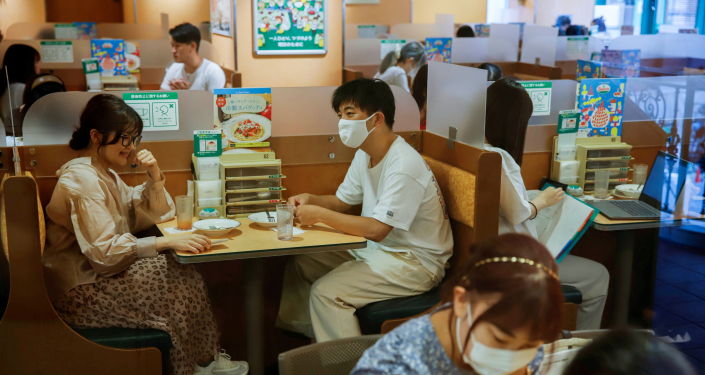 日本官员:日本多地新冠传播速度前所未有 新冠疫情下<a href=