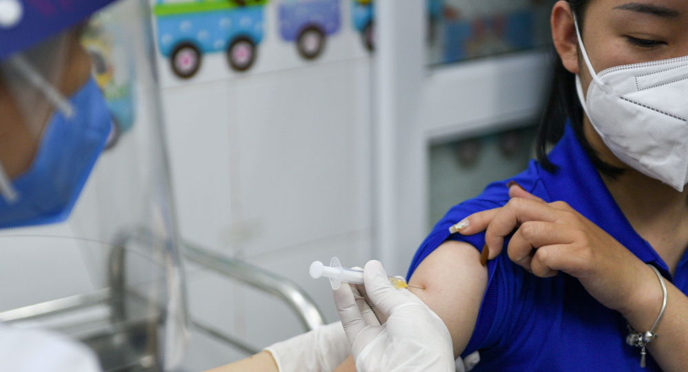 越南驻俄大使：越南计划开始灌装“卫星V”疫苗 预计产能达每月500万剂