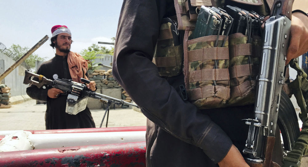 在喀布尔机场被杀的阿富汗强力人员系死于狙击手枪下