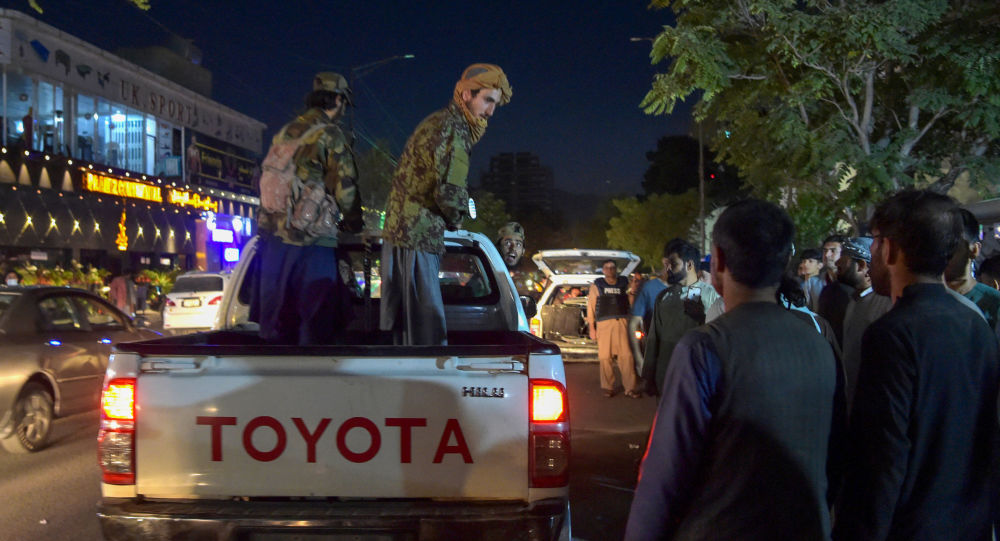 美媒：喀布尔机场附近爆炸事件中死亡的阿富汗公民人数接近200人