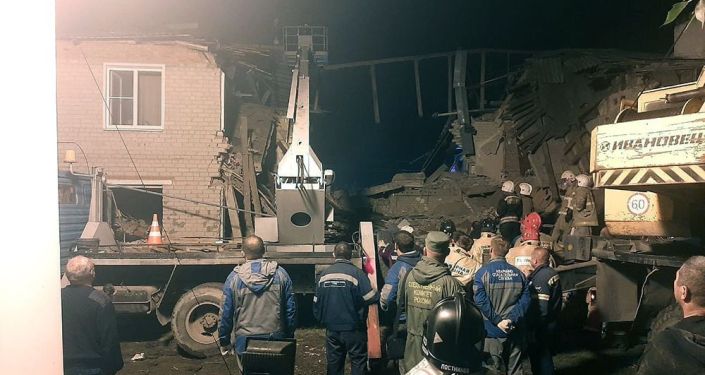约260人正在利佩茨克州住宅楼燃气爆炸现场工作 俄侦委证实利佩茨克州叶列茨区居民楼燃气爆炸现场发现第三名遇难者