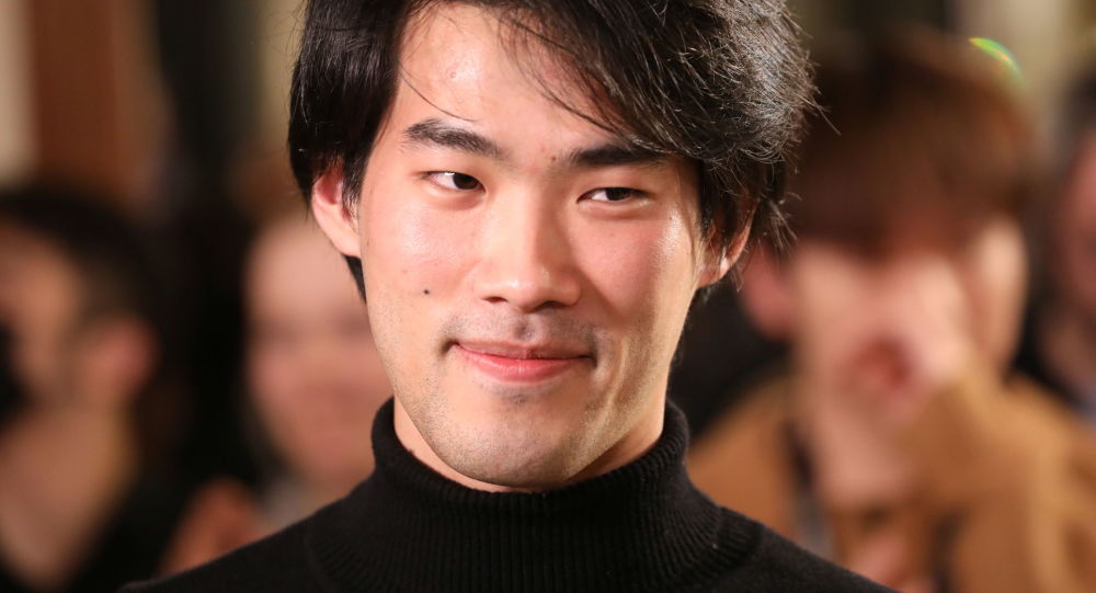 加拿大华人钢琴家刘晓禹获第18届肖邦国际钢琴大赛冠军
