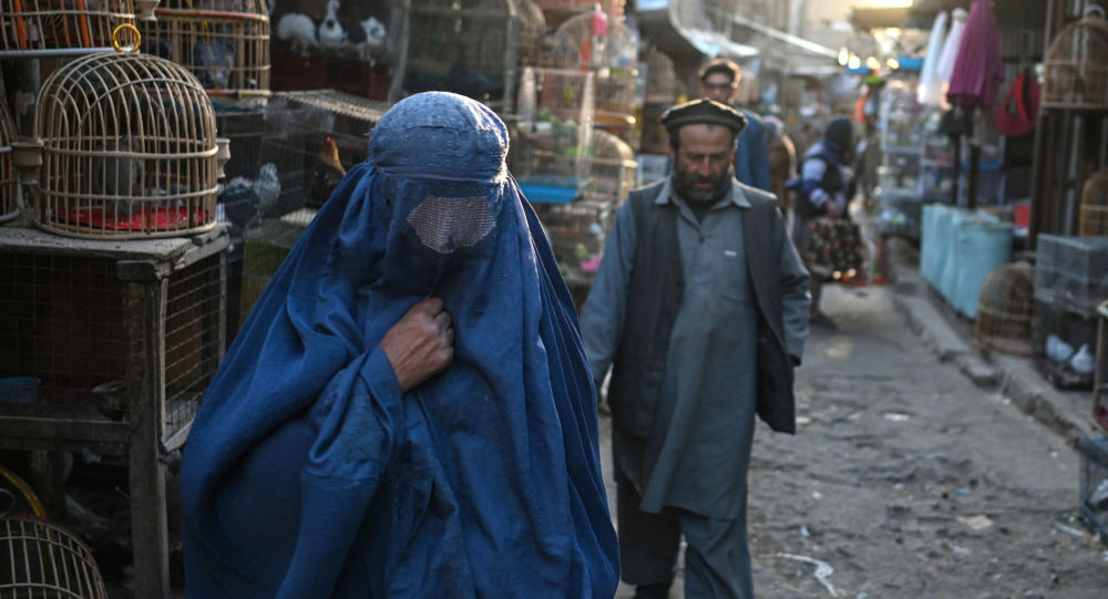 阿富汗塔利班领导人发布命令表示妇女不是财产