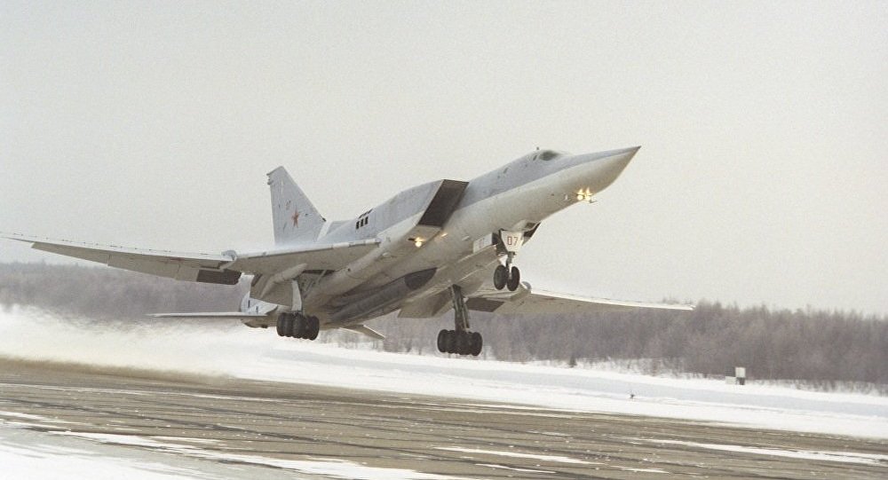 苏联轰炸机曾让美国航母惊慌错愕