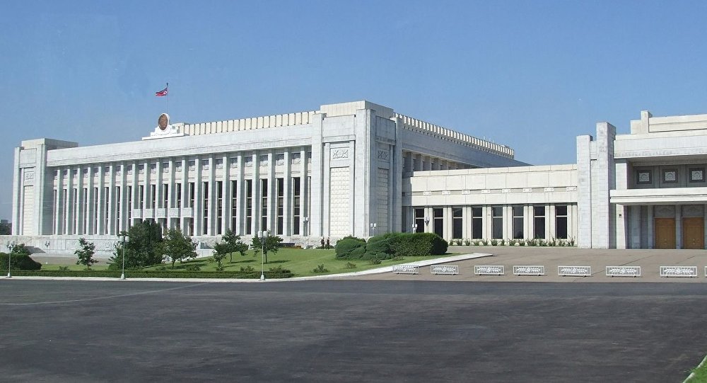 朝鲜万寿台议事堂图片