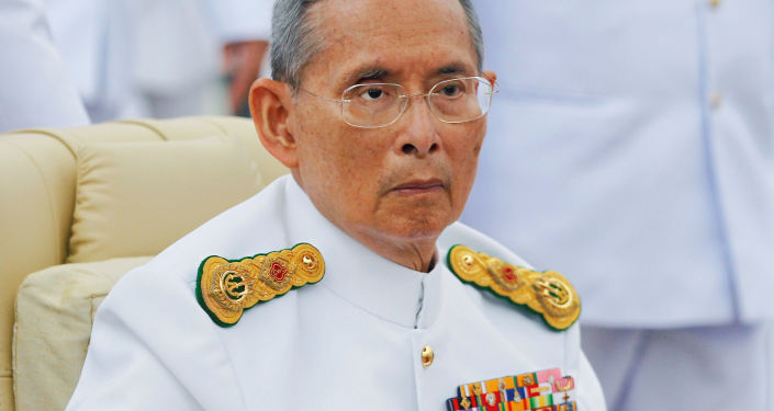 泰国逾1200万人与已故国王拉玛九世告别