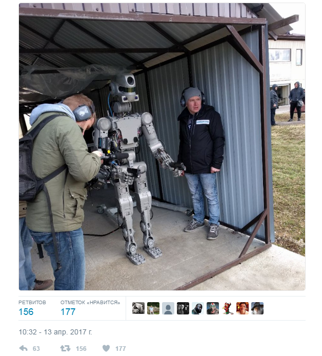 人形机器人费多尔 人形机器人费多尔