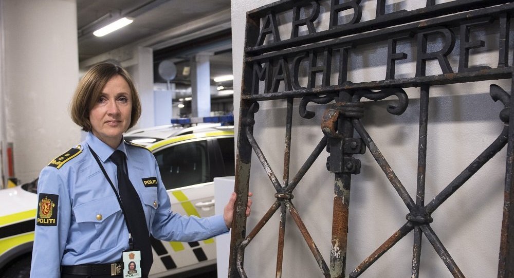 挪威女警察图片