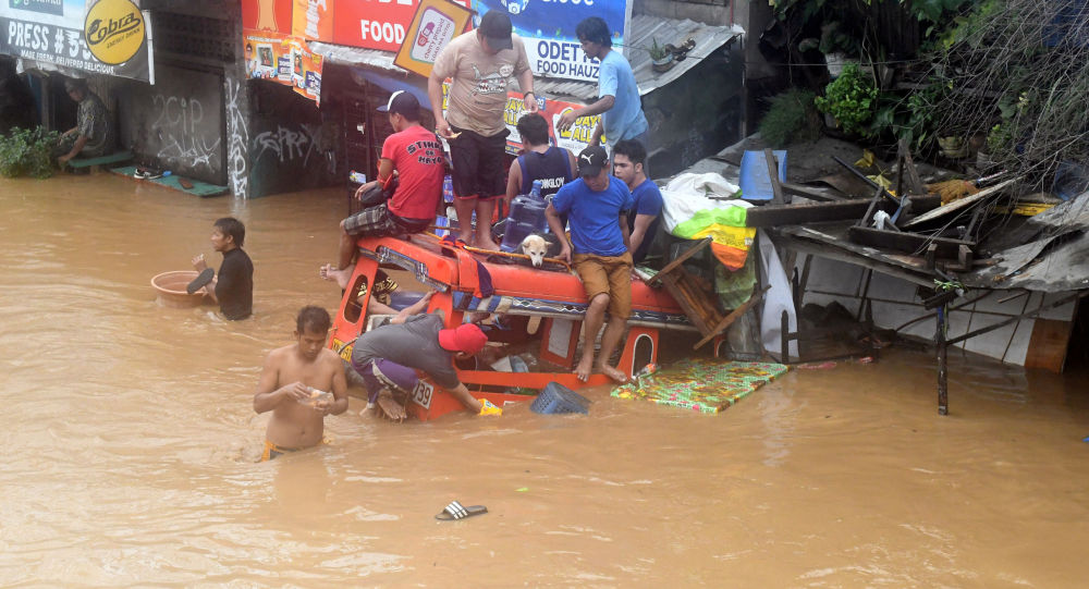 媒体：菲律宾政府因洪灾威胁正在撤离1.3万居民