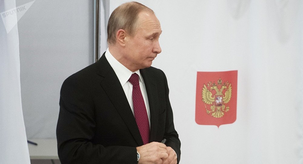 俄总统新闻秘书：普京将以电子投票方式参加俄国家杜马选举