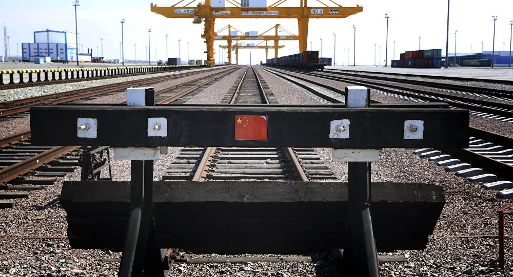 托卡耶夫：哈萨克斯坦将修建新铁路支线以扩大来自中国的过境运输