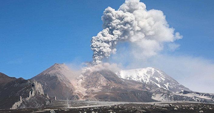 希韦卢奇火山