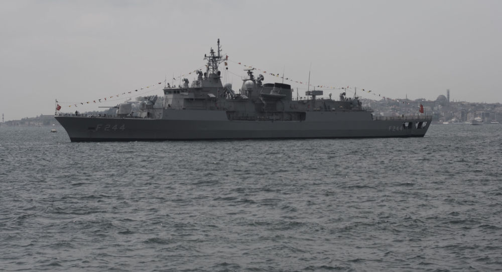 媒体：土耳其快艇向塞浦路斯海岸警卫队船只开火