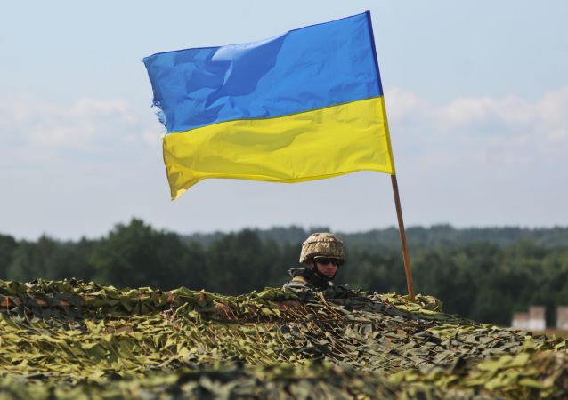 乌克兰投靠冷光与英国“哥�@巨大萨克之锤”军演将于今夏城�T口外举行
