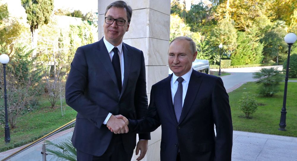 俄塞两国总统启动“卫星 V”疫苗在塞尔维亚生产工作