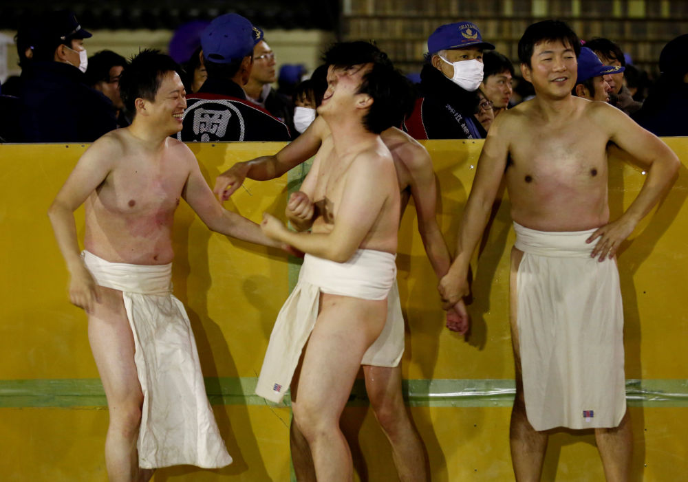 日本 裸祭 祈求好运 俄罗斯卫星通讯社