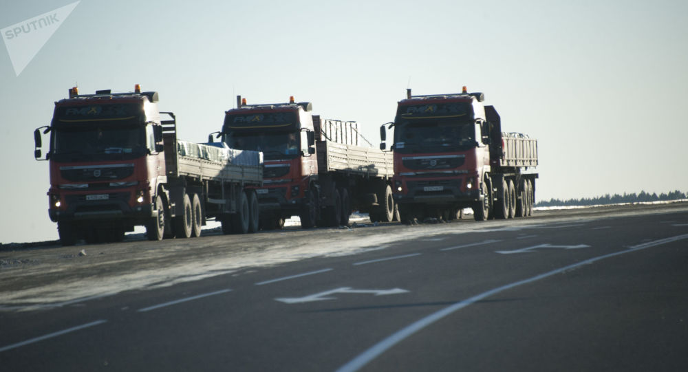 媒体：俄罗斯拟在“欧洲-中国西部”交通走廊部分路段建设无人车所需基础设施