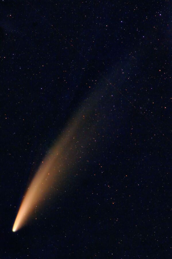 天空中最明亮、最罕見的彗星—NEOWISE - 俄羅斯衛星通訊社