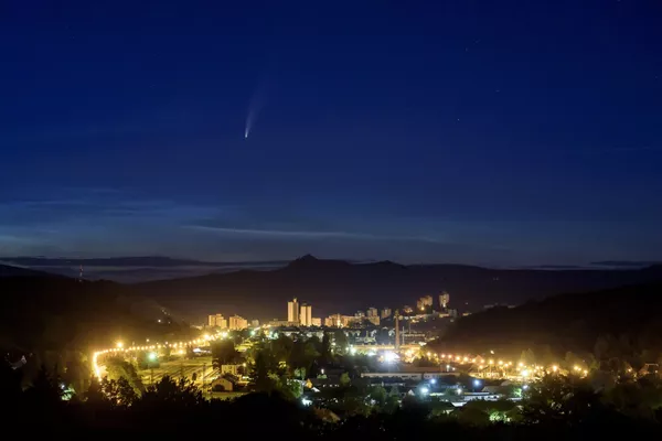 天空中最明亮、最罕見的彗星—NEOWISE 天空中最明亮、最罕見的彗星—NEOWISE - 俄羅斯衛星通訊社