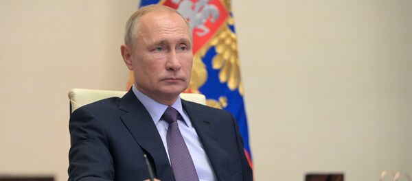 13 июля 2020. Президент РФ Владимир Путин проводит в режиме видеоконференции заседание Совета по стратегическому развитию и национальным проектам 13 июля 2020. Президент РФ Владимир Путин проводит в режиме видеоконференции заседание Совета по стратегическому развитию и национальным проектам - 俄羅斯衛星通訊社