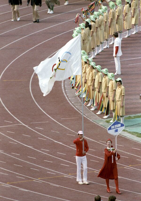 Представитель Национального олимпийского комитета Италии во время открытия Олимпиады-80 в Москве - 俄罗斯卫星通讯社