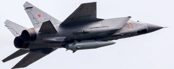 Истребитель-перехватчик МиГ-31К с гиперзвуковой ракетой Кинжал  - 俄罗斯卫星通讯社