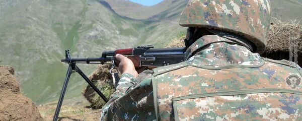 Армянский военнослужащий Армянский военнослужащий - 俄羅斯衛星通訊社