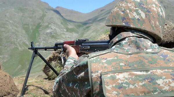 亞美尼亞士兵 - 俄羅斯衛星通訊社