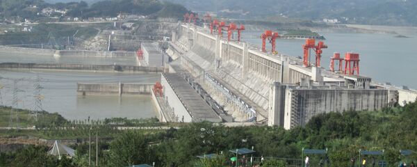 Дамба Три ущелья. Дамба Три ущелья. - 俄罗斯卫星通讯社