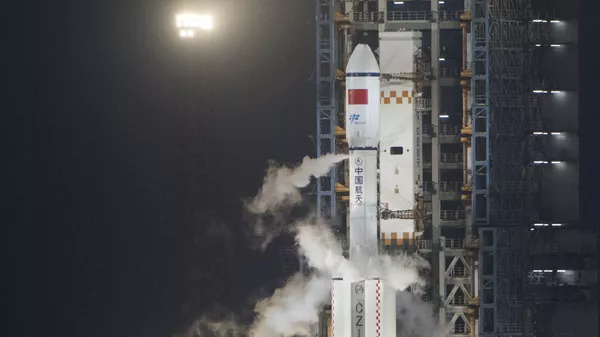 Китайская ракета-носитель Long March 7 с Tianzhou-1 на стартовой площадке космодрома Вэньчан  - 俄羅斯衛星通訊社