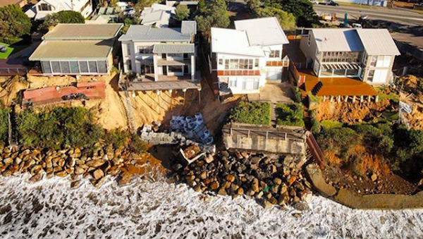 澳大利亞濱海豪宅開始坍塌入海 - 俄羅斯衛星通訊社
