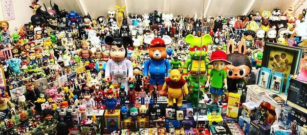 潮流玩具 - 俄羅斯衛星通訊社