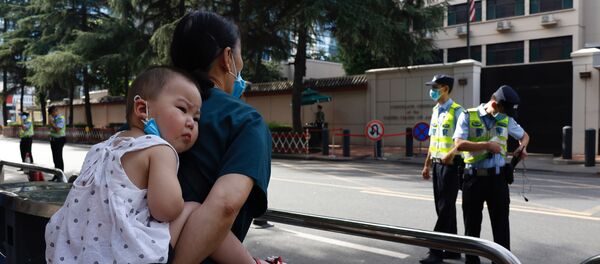 США Китай Чэнду консульство охрана   - 俄罗斯卫星通讯社