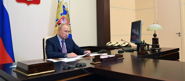 29 июля 2020. Президент РФ Владимир Путин проводит в режиме видеоконференции совещание по вопросам о санитарно-эпидемиологической обстановке в РФ и о готовности системы здравоохранения к осенне-зимнему периоду. 29 июля 2020. Президент РФ Владимир Путин проводит в режиме видеоконференции совещание по вопросам о санитарно-эпидемиологической обстановке в РФ и о готовности системы здравоохранения к осенне-зимнему периоду. - 俄罗斯卫星通讯社