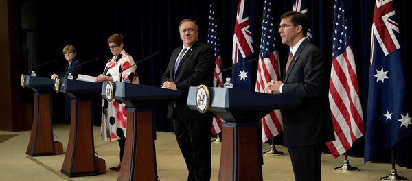 Глава МИД Австралии Мэрис Пэйн на пресс-конференции в Вашингтоне по итогам переговоров министров иностранных дел и обороны США и Австралии в формате 2+2.  - 俄罗斯卫星通讯社