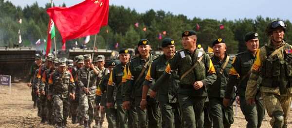 Участники соревнований на полигоне Андреевский в Тюменской области во время финальных испытаний в дисциплине Инженерная формула в рамках Армейских международных игр-2019.  - 俄罗斯卫星通讯社