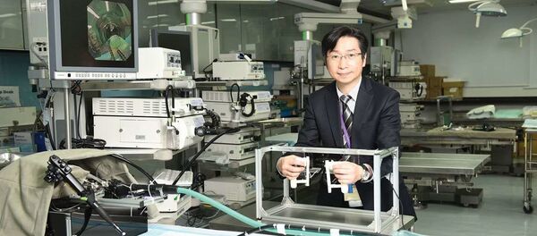 гонконгский профессор роботированный инструмент для операций - 俄羅斯衛星通訊社