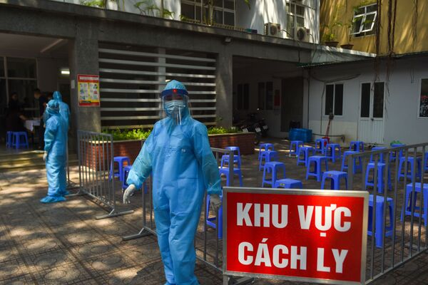 Центр быстрого тестирования на коронавирус в Ханое, Вьетнам - 俄罗斯卫星通讯社